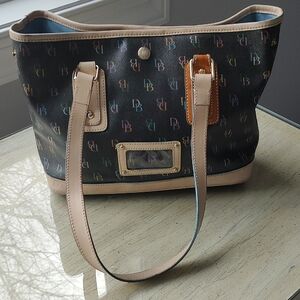 Dooney & Bourke Black Multicolor Signature Tote with Beige Trim